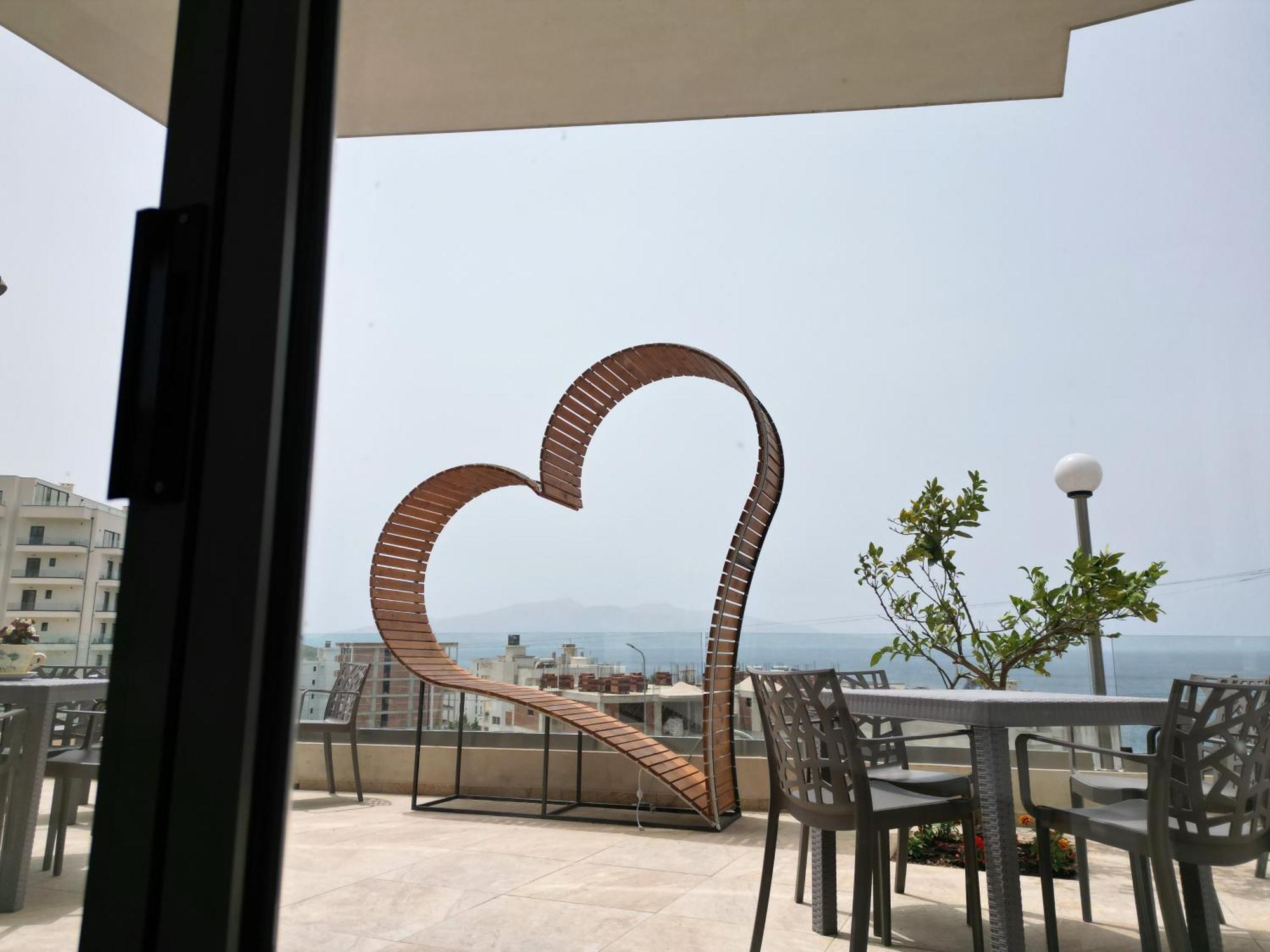 Sea View Hotel Саранда Екстер'єр фото