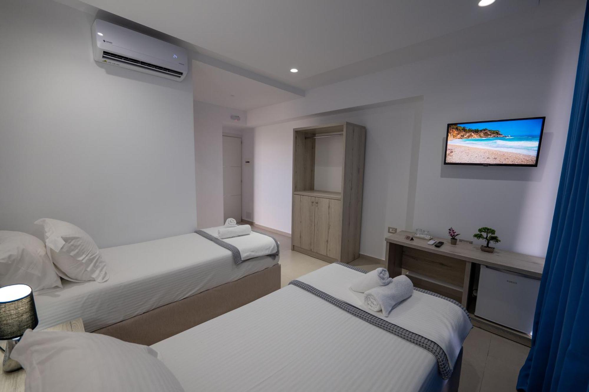 Sea View Hotel Саранда Екстер'єр фото